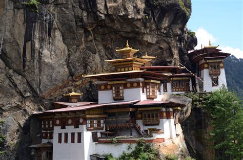 Kloster taktsang, auch bekannt als „nest des tigers. Das "Tigernest" oder Kloster "TAKTSANG" Foto & Bild | asia ...