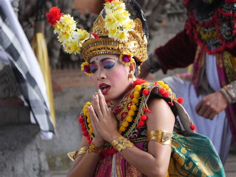 Sahadewa Barong And Kris Dance Bali Indonesia Part 2 Of 3 Bali