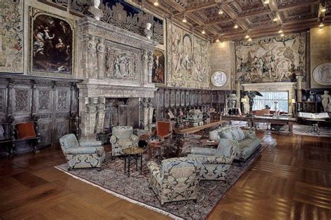 15 Quirky Castles You Can Visit In The Us Castles Interior Hearst