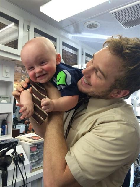 As A Dad Hes Almost Too Cute To Handle Chris Pratt Hot Pictures