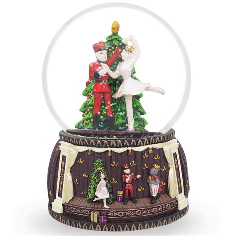 14 Best Santa Musical Snow Globes Images On Pinterest