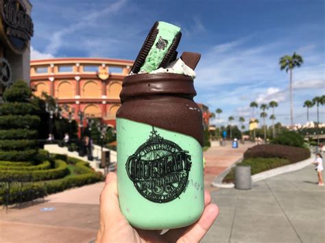 Review New Thats Mint Milkshake Arrives At The Toothsome Chocolate