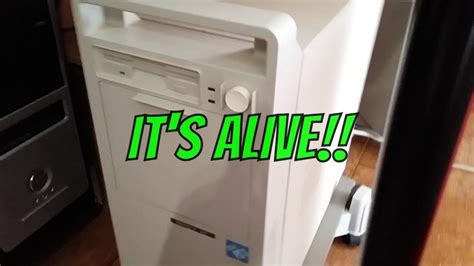 Its system requirements capped at around 25mhz enabling it to run on modest pentium and 486 dx2 pcs. IT'S ALIVE!! :: IBM PS/1 486 DX2 mod. 2168 - YouTube