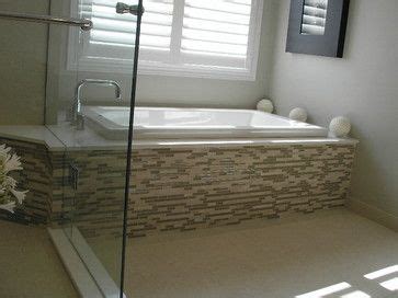In this video, i share how i decorated my guest bathroom tub and shower area. Tub and shower together: Drop In Tub Design Ideas ...