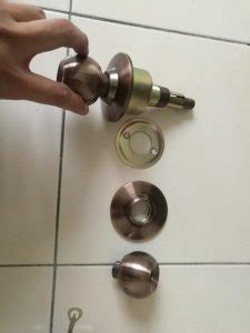 Untuk tips ini, bisa kamu praktekan ketika mengalami hal serupa. Tombol Pintu Rosak Jangan Biarkan, Bimbang Ada Yang ...