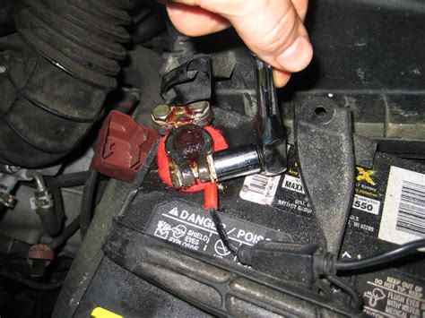 How To Clean And Stop Car Battery Terminal Corrosion 017