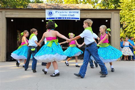 Idaho rocky mountain express aus den usa, beim folklorefestival 2015 in erfurt.square dance show. Square dancers keep Labor Day tradition alive in Prairie ...