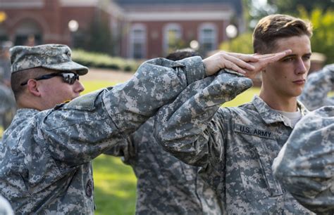 Drill sergeant teaches ROTC cadets the proper way to salute | Article ...