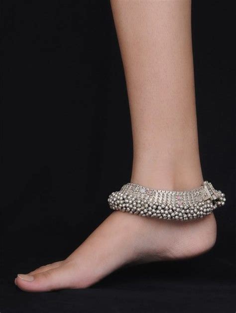 Bold Ghungroo Silver Anklet Set Of 2 Silver Anklets Anklet Designs