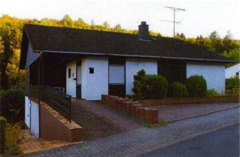 Diese unterkunft bietet zugang zu einer terrasse. Haus kaufen in 35638 Leun | Hessen | HK-612-13-33-5 ...