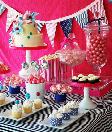 Gussy up a simple cake with toy animals and this easy birthday sign made from refrigerator magnets, straws, and pipe cleaners. Stylish Kids' Parties - Project Nursery