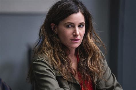 Read Mrs Fletcher Review Kathryn Hahn Offers A Bracing Seriocomic Lesson In Continuing Sex