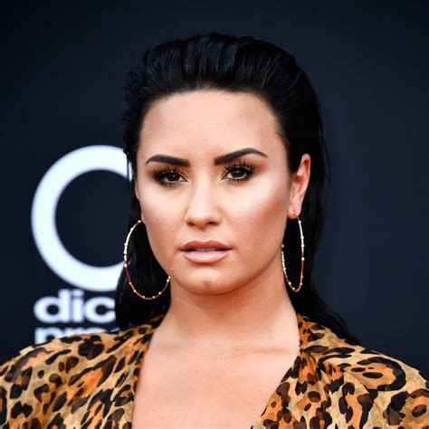 Demi Lovato Blond Highlights Summer 2018 Popsugar Beauty