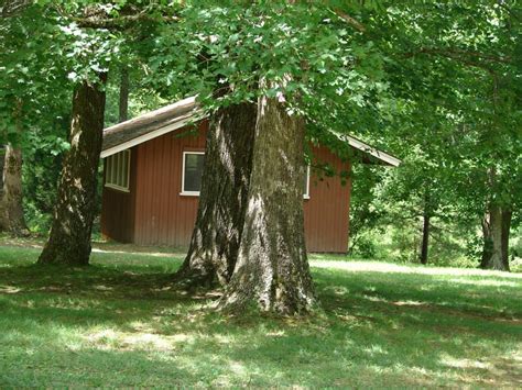 Koje su neke od pogodnosti objekta u hotelu falls creek cabins and campground? Fall Creek Falls State Park — Tennessee State Parks