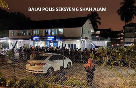 Borang kebenaran ibubapa by muhammad reduan duan 1521 views. Balai Polis seluruh negara kini dibanjiri orang ramai gara ...