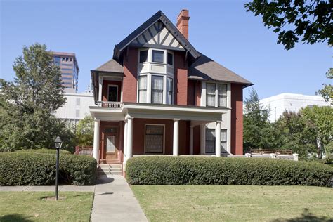 30 5th street ne atlanta, ga 30308. What You Need to Know About the Margaret Mitchell House in ...