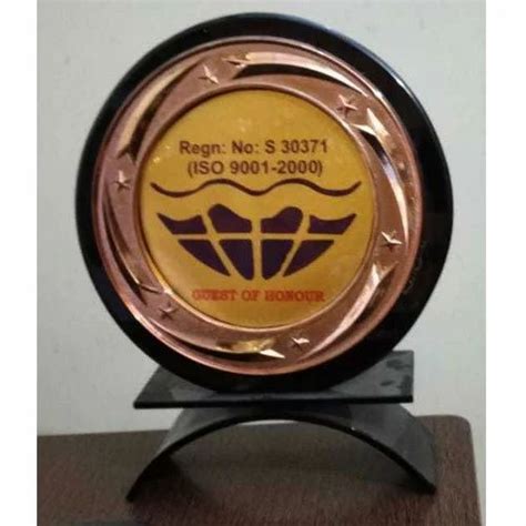Round Momento Trophy At Rs 650 Appreciation Award In New Delhi Id