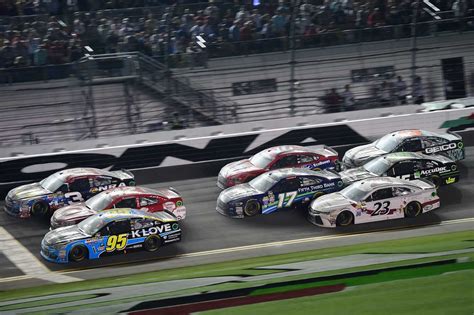 Nascar live race coverage, latest news, race results, standings, schedules, and driver stats for cup, xfinity, gander outdoors. 2018 Monster Energy NASCAR Cup Series schedule | Official ...