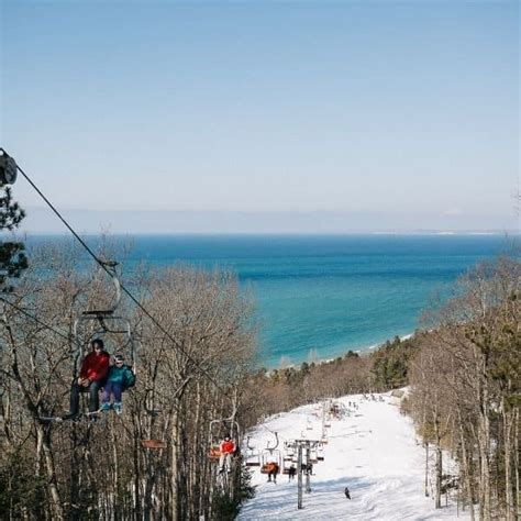 Best Ski Resorts In Michigan For 2024 Guide To The Mittens Powder