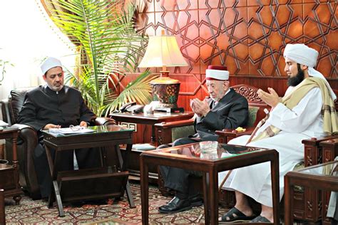 Haji abdul latif syakur adalah seorang murid dari syeikh ahmad khatib al minangkabawy yang melancarkan pembaharuan di daerah asal ulama besar itu sendiri yaitu balai gurah, iv angkek. Syeikh Al-Buthi, Ulama' Netral dalam Konflik Syiria ...