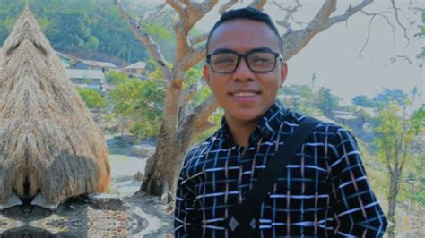 Oleh karenanya kebanyakan rumah adat diawali dengan nama sao dan diberi imbuhan sesuai. Rumah Adat Desa Duarato ATAMBUA BELU yang sangat menarik ...