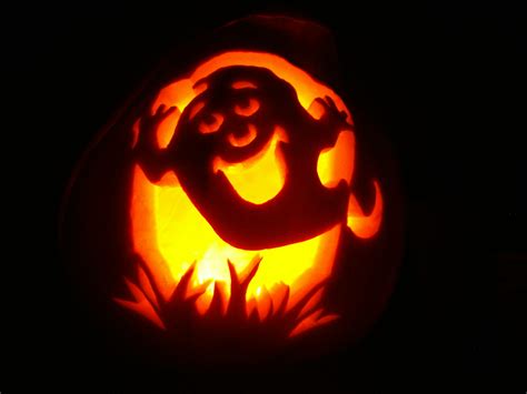 It is a three day celebration in which people remember the dead martyrs, saints and the other pure souls. Halloween Pumpkin Designs- MGT Design