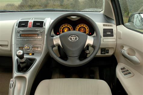 Toyota Auris 2007-2012 Review (2018) | Autocar
