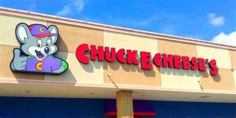 10 Things You Didnt Know About Chuck E Cheeses Huffpost
