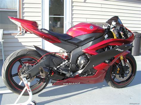 As a track motorcycle, the 2006 yamaha r6 is hard to fault. 2007 Yamaha YZF-R6 | Picture 1602592