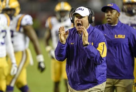 Lsu Fans Howling Fire Les Miles Over Bama Loss