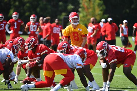 Live Updates For Chiefs Training Camp Practice July 30 2019