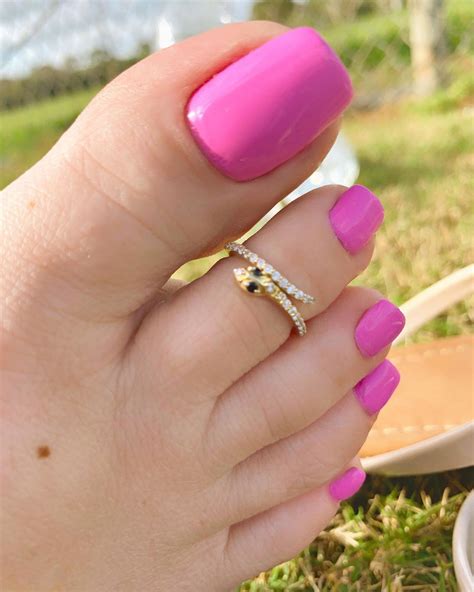 Toestandards In 2020 Pretty Toes Gemstone Rings Jewelry