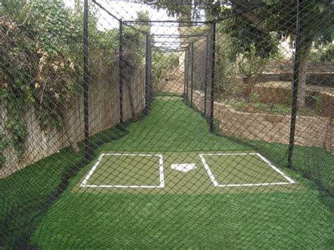 It covers many factors that people forget to consider. 35 Of The Best Backyard Court Ideas