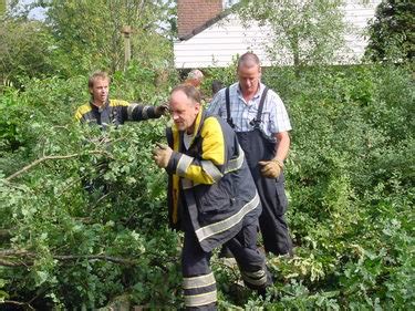 Ook in vroeger tijd wist men wel iets van 'noodweer'. Zondag 23 juli: Stormschade na noodweer van zaterdag 22 juli