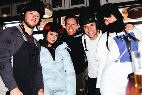 Justin Bieber Posts Skiing Vacation Pics With Kendall Jenner Nina