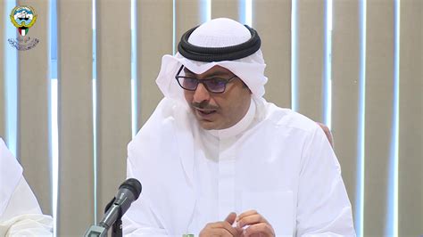 امير الكويت الراحل الشيخ جابر الاحمد الجابر الصباح رحمه الله تعالى واسكنه فسيح جناته وغفر له ذنوبه في زيارة للجيش الكويتي. الشيخ أحمد مشعل الأحمد الصباح يتفقد موقع مشروع مدينة صباح ...