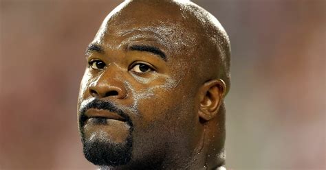 Albert Haynesworth Completes Community Service For Touching Breast