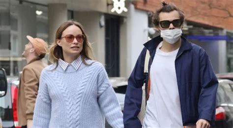 With A Passionate Kiss Harry Styles And Olivia Wilde Put An End To