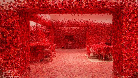 Yayoi Kusamas Flower Filled Installation Has Art Lovers Seeing Red