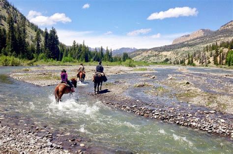 15 Best Dude Ranches For Every Travel Style 2023