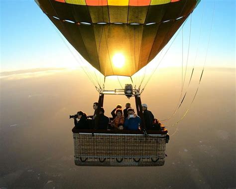 5 Of The Most Amazing Places To Go Hot Air Ballooning In Nsw