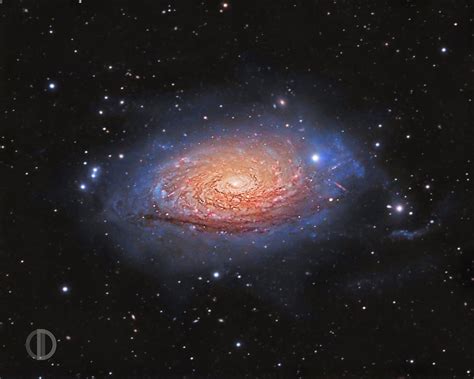 M63 Sunflower Galaxy By Dvalid Hubble Space Space And Astronomy