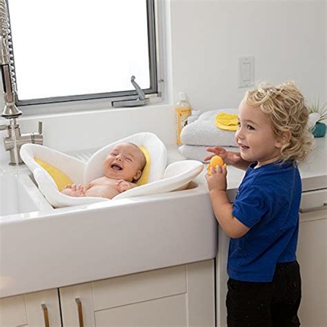 The Blooming Bath Is The Most Comfortable Baby Bath For Your Child
