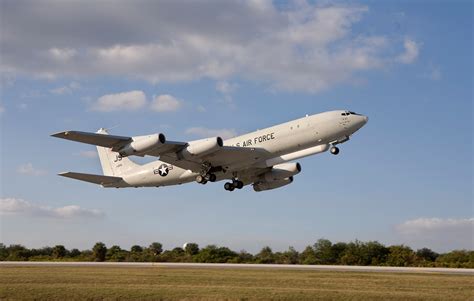 Photo Release Us Air Force E 8c Joint Stars Takes Off With New