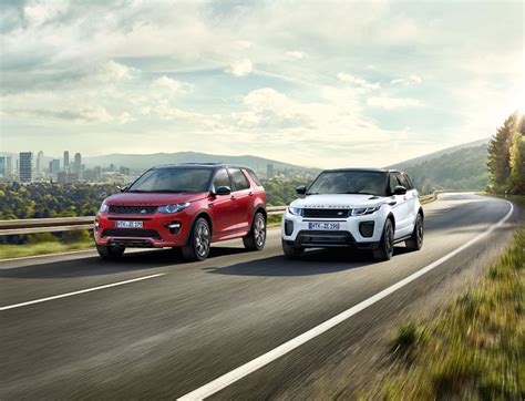 Land rover discovery sport comes with bs6 compliant petrol and diesel engine options. 2018 Land Rover Discovery Sport, Range Rover Evoque ...