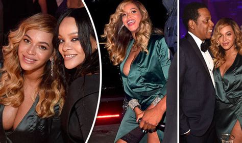 Beyonce Suffers Epic Wardrobe Malfunction In Thigh High Split Dress