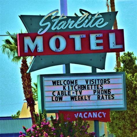 Vintage Motel Sign Photograph By Richard Jenkins