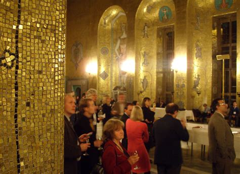 Stockholm City Hall The Gold Room When Not Being Used Fo Flickr