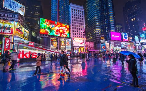 Download 57 Rainy New York Iphone Wallpaper Gambar Populer Postsid