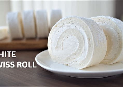 White Swiss Roll Snow Cake Roll Recipe By Fumies Recipe レシピ スイ